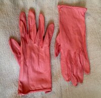 7_gloves_pink.jpg