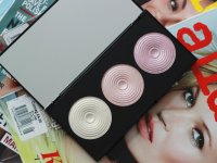 Makeup revolution hourglass dupe highlighter palette .JPG